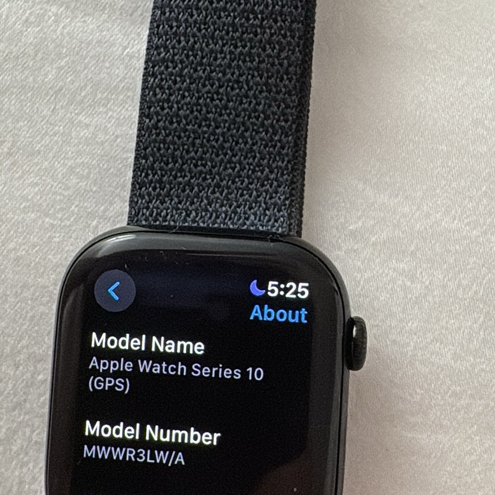 Apple Watch Series 10 GPS - Black